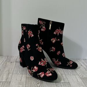 Karl Laggerfeld Edith Boots Women's 8.5 Floral Leather Multi Ankle Bootie